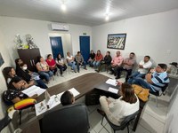 Câmara de Porto Murtinho recebe SIMTED para tratar reajuste salarial