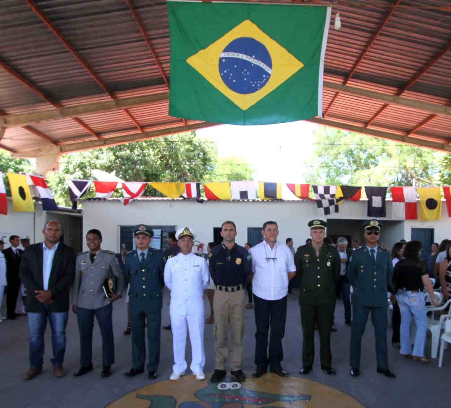 Presidente Rodrigo Froés prestigia solenidade ao dia do Marinheiro