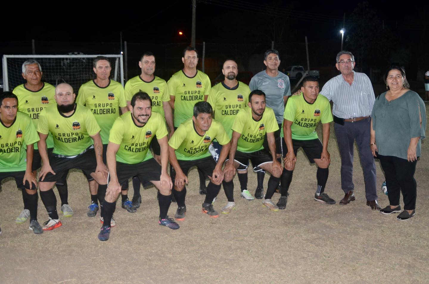 Vereadores participam da inauguração da Iluminação de Led no Campo de Futebol Caveirão